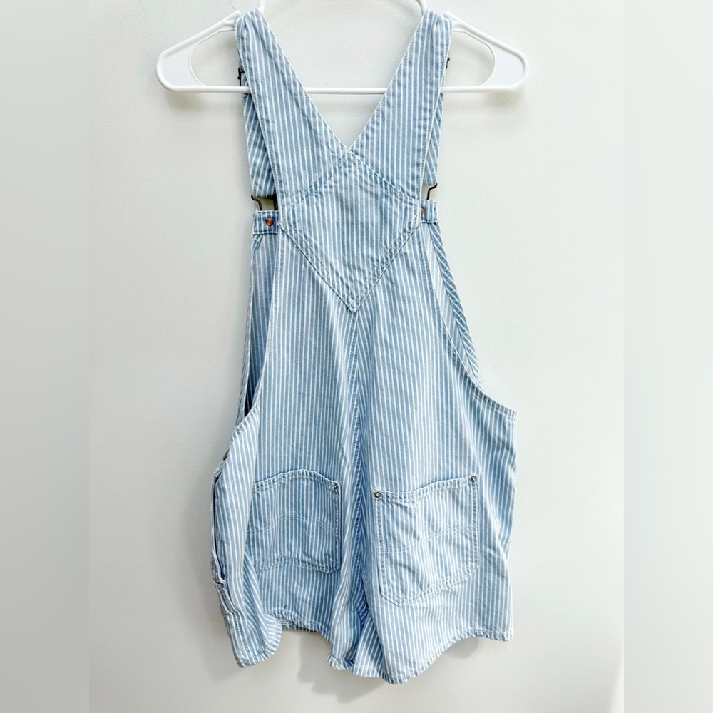 Women’s Light Blue Stripe Denim Short Overalls - Picture 4 of 7